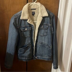 GAP Sherpa denim jacket size small